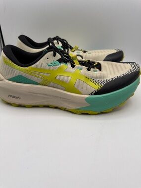 Asics TRABUCO MAX 5 men’s 11 Cream Running Shoes with Teal & Lime S6